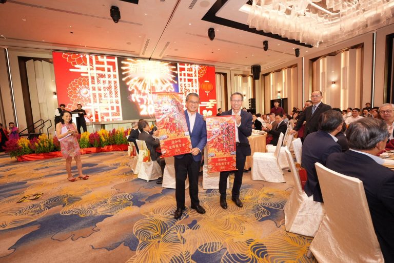 Minister Edwin Tong with REDAS President Tan Swee Yiow at the REDAS Spring Festival 2026 on 27 Feb 2026